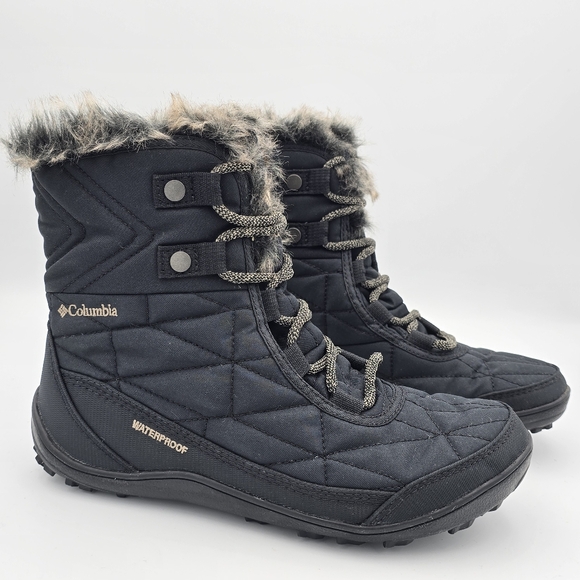 Columbia Shoes - Columbia Women’s Minx Shorty III Winter Waterproof Snow Boots, Size 7.5